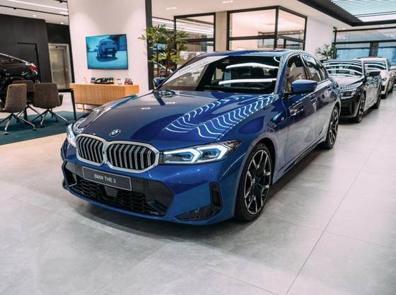 BMW 320i 2.0 16V TURBO FLEX M SPORT AUTOMÁTICO BMW 320i 2.0 16V TURBO FLEX M SPORT AUTOMÁTICO